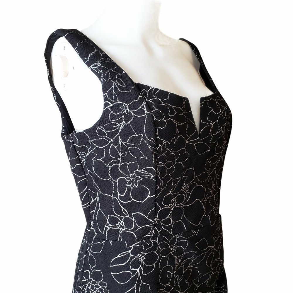 Row A Black Dress Silver Sparkly Floral Design XL